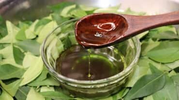 Curry leaf oil for hair