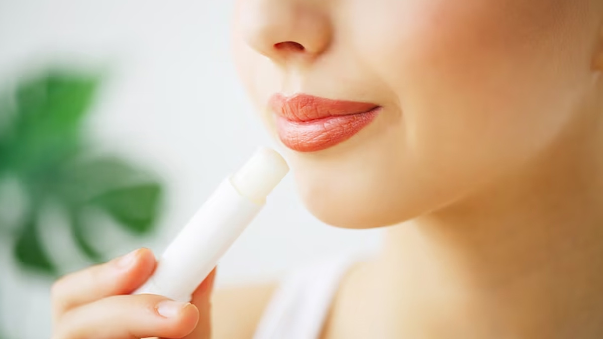 Benefits Of Using Natural Lip Balms