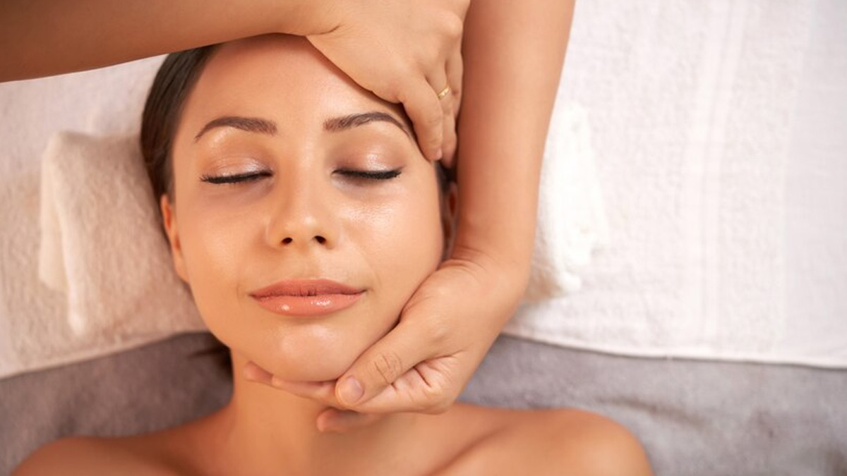 Benefits Of Regular Facial Massage