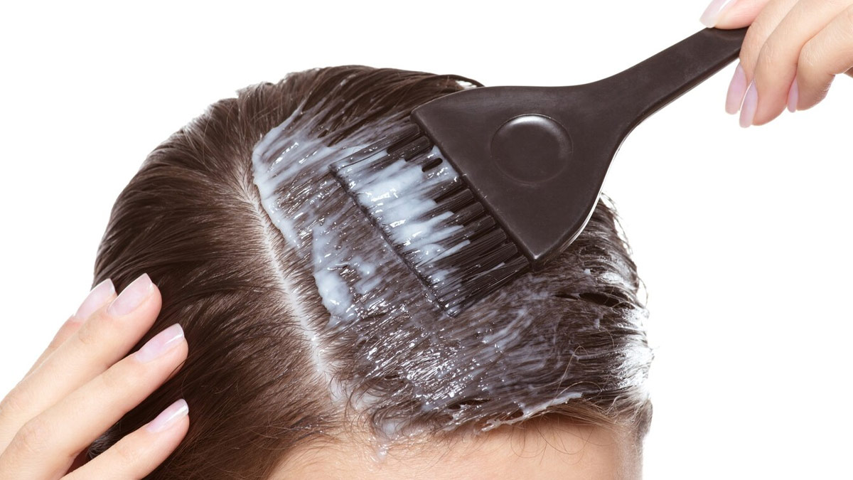 Tips to Treat Extreme Dry Hair and Dandruff in Winter